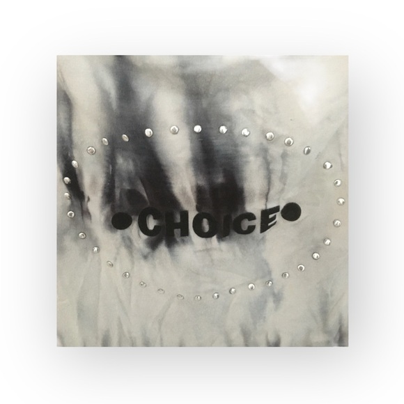 Yuka ★ Choice Cold Shoulder Top ★ Black Tie Dye ★ Medium ★ - Picture 8 of 16